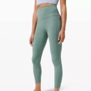 Lululemon 7/8 tights